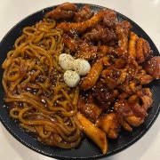 양념숯불닭구이(우동사리O) 메뉴 사진(네이버)