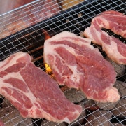 보리돈 목살 (100g) 메뉴 사진(네이버)