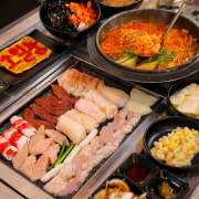 구이+전골 세트(2~4인) 메뉴 사진(네이버)