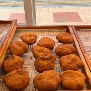 찹쌀 팥 씨앗 도너츠 1개 메뉴 사진(네이버)