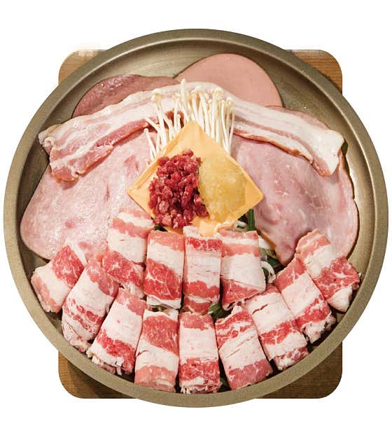우삼겹 부대전골 메뉴 사진(네이버)