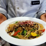 간장 버섯 파스타 메뉴 사진(네이버)