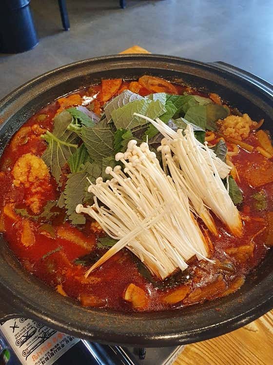 한우곱창마을 · 네이버 지도·플레이스 4
