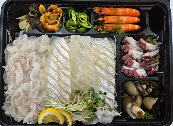 광어(중)(포장) 메뉴 사진(네이버)