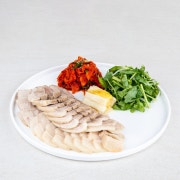느린마을 수육(대) 500g 메뉴 사진(네이버)
