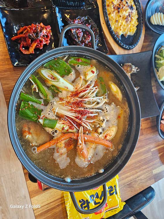 대게탕 +라면사리 무료 메뉴 사진(네이버)
