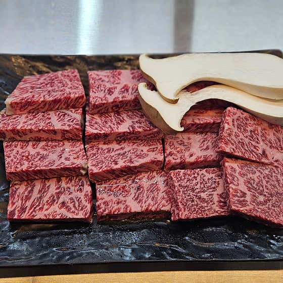 1++한우살치살200g(국내산) 메뉴 사진(네이버)