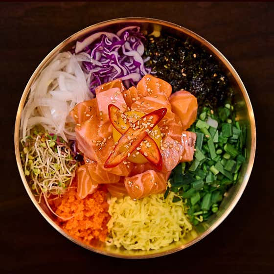 들기름 生연어회 비빔밥 메뉴 사진(네이버)