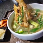 인생칼국수(참나무닭구이칼국수) 메뉴 사진(네이버)