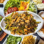 청도 산지직송 우렁 미나리무침 메뉴 사진(네이버)