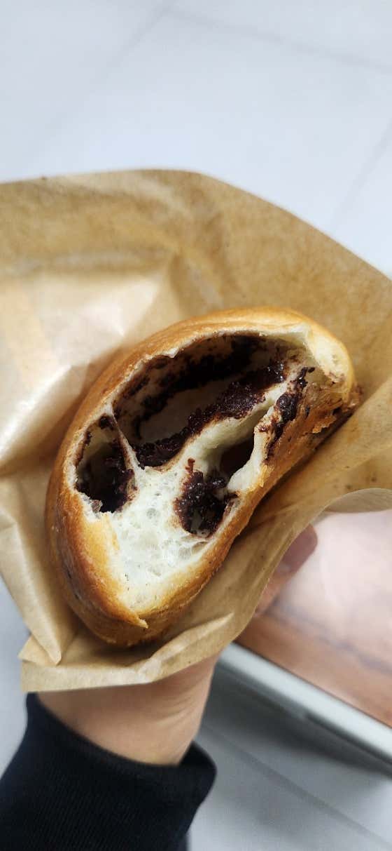 초코소금빵 메뉴 사진(네이버)