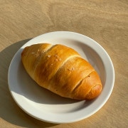 Salt Bread 메뉴 사진(네이버)