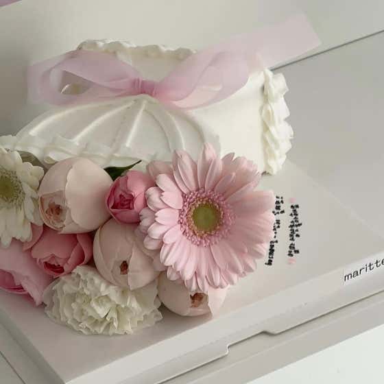 꽃다발 케이크 메뉴 사진(네이버)