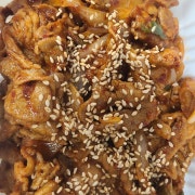 생고기한돈제육볶음 메뉴 사진(네이버)