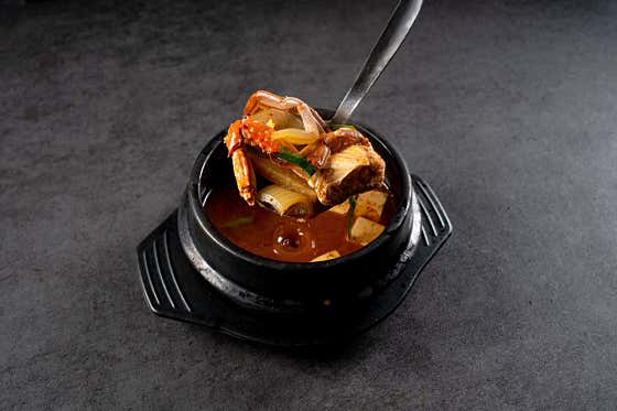 [보글보글 구수한] 해물된장찌개 메뉴 사진(네이버)