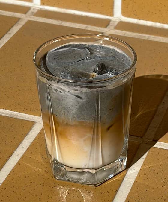 흑임자크림라떼(Ice only) 메뉴 사진(네이버)