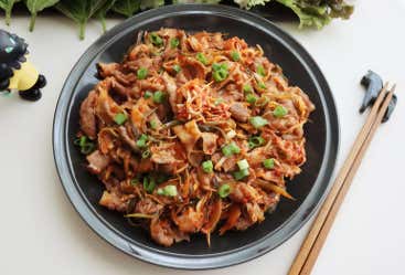 [양념 자박하게 스며든] 대패두루치기 메뉴 사진(네이버)