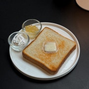 생크림 토스트 메뉴 사진(네이버)