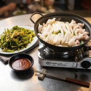 갑오징어 숙회찜과 미나리무침 메뉴 사진(네이버)