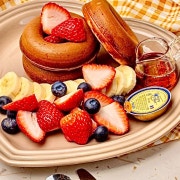 스트로베리 팬케이크 메뉴 사진(네이버)