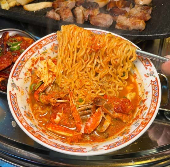 꽃게 라면 메뉴 사진(네이버)