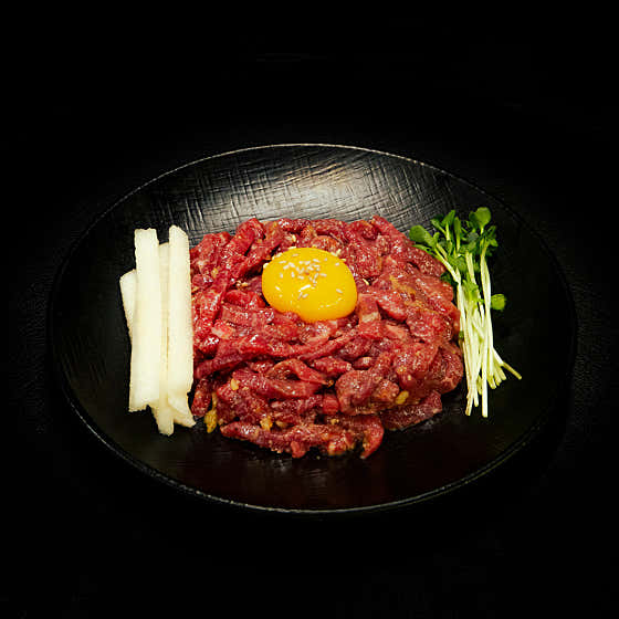 1++한우육회 메뉴 사진(네이버)