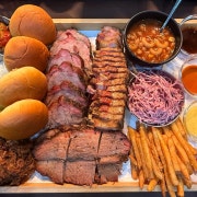 ⭐️BBQ Platter 3인 메뉴 사진(네이버)