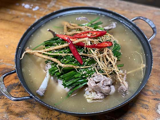 한방오리·닭백숙 메뉴 사진(네이버)