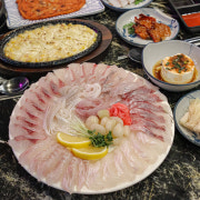 활어모듬회(소,중,대) 메뉴 사진(네이버)
