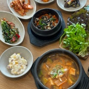 우렁강된장쌈밥 메뉴 사진(네이버)