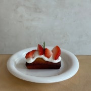 딸기 크림 휘낭시에 메뉴 사진(네이버)