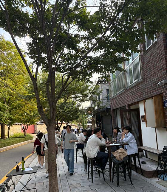 개성레코드 카페바 서순라길점 · 네이버 지도·플레이스 8