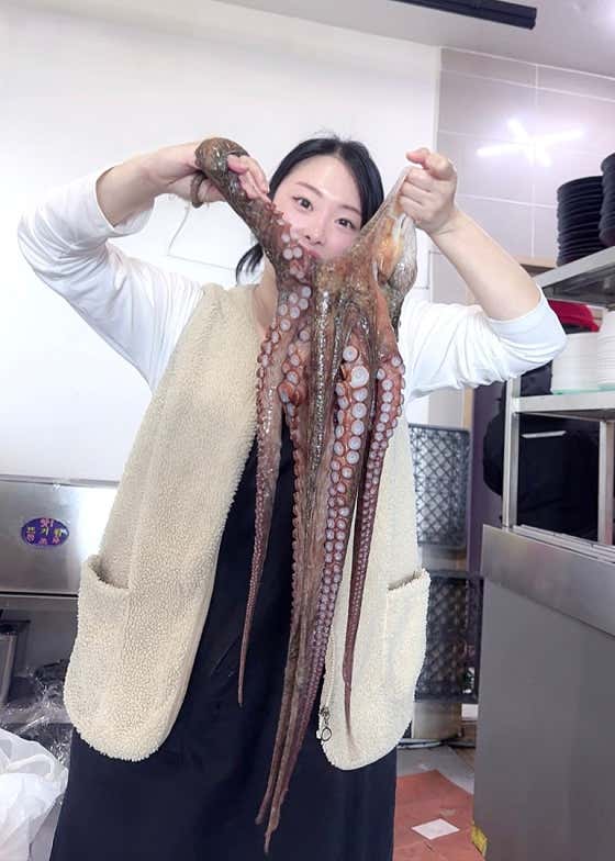 돌문어숙회🐙 메뉴 사진(네이버)