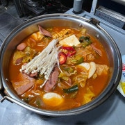 부대찌게 메뉴 사진(네이버)