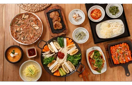 더덕구이 두부전골 한상차림 메뉴 사진(네이버)