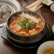 돼지김치찌개 메뉴 사진(네이버)