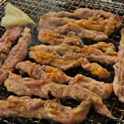 닭구이 목살 메뉴 사진(네이버)