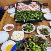 생 오리 로스(250g) 메뉴 사진(네이버)