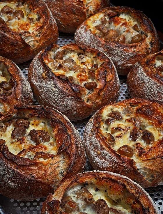밤 고다 깜빠뉴 메뉴 사진(네이버)