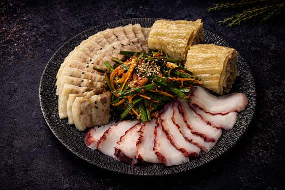 수육삼합 메뉴 사진(네이버)
