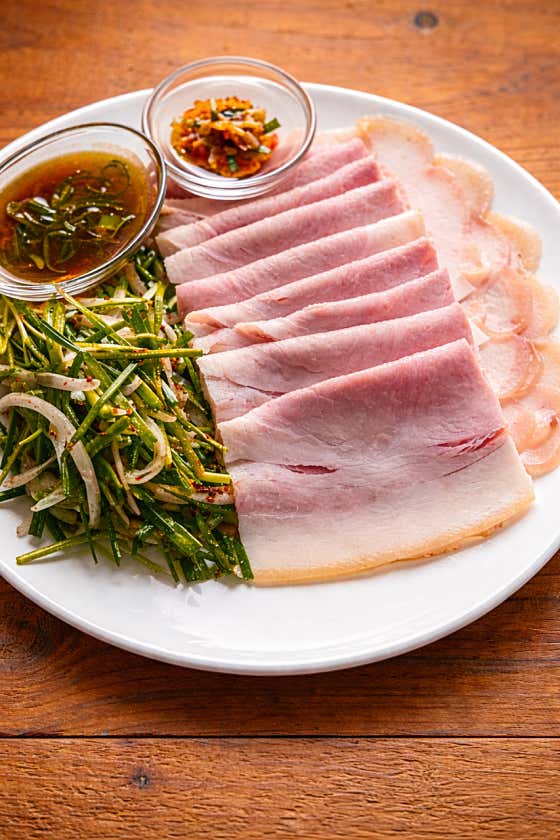 수육한접시 메뉴 사진(네이버)