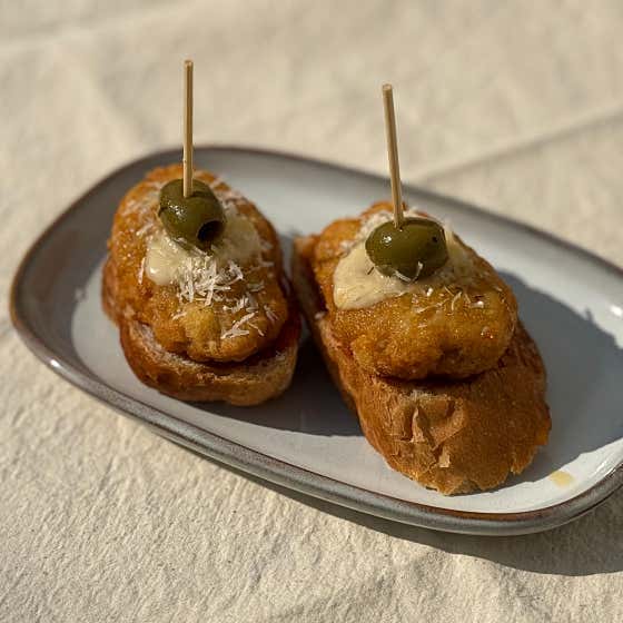(핀핀)새우크로켓과 토마토소스 메뉴 사진(네이버)