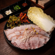 수비드냉수육 메뉴 사진(네이버)