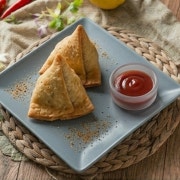 Samosa 메뉴 사진(네이버)