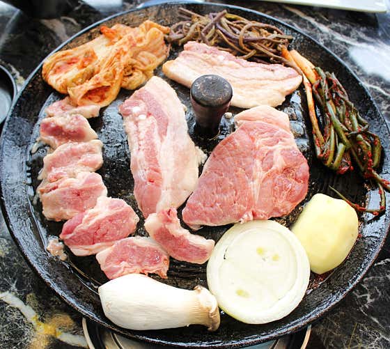 다산 솥뚜껑삼겹살 · 네이버 지도·플레이스 6
