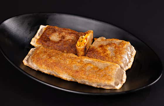 메밀김치전병 메뉴 사진(네이버)