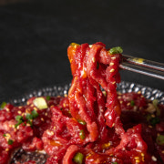 꼬마 육회 메뉴 사진(네이버)