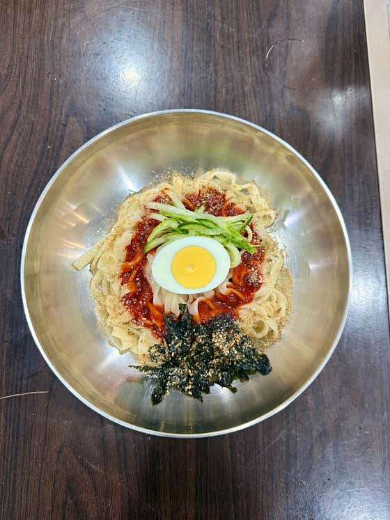 비빔칼국수 메뉴 사진(네이버)