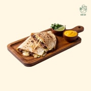 GOD 비프 퀘사디아 메뉴 사진(네이버)