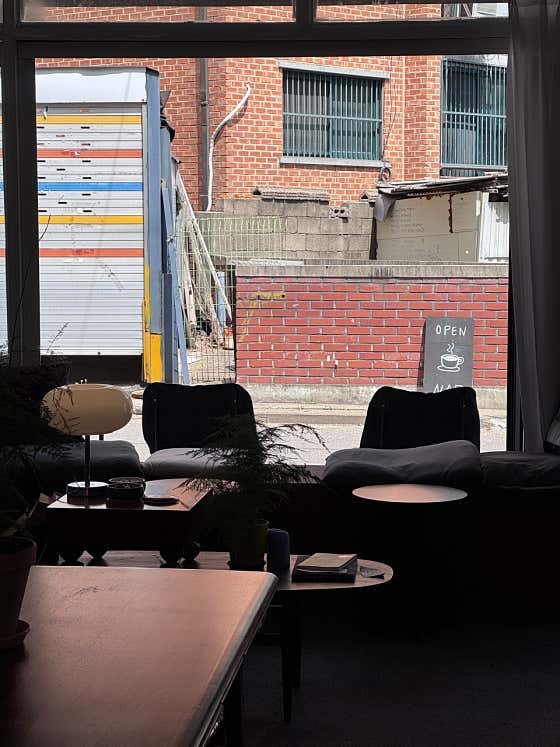 넵카페 Nap.Studio.Cafe · 네이버 지도·플레이스 10